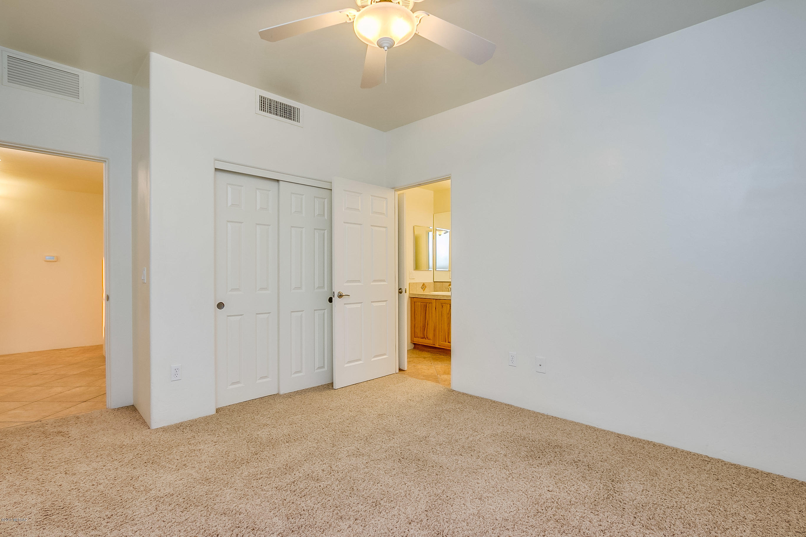 8674 South Long Bar Ranch Place Vail, AZ 85641 - Photo 12 of 29