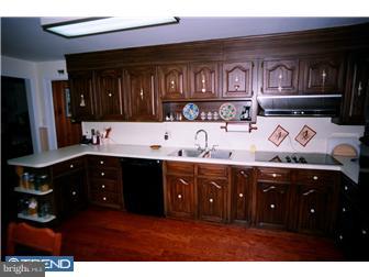 3 Mansfield Road Ewing, NJ 08628 - Photo 10 of 12 Kitchen