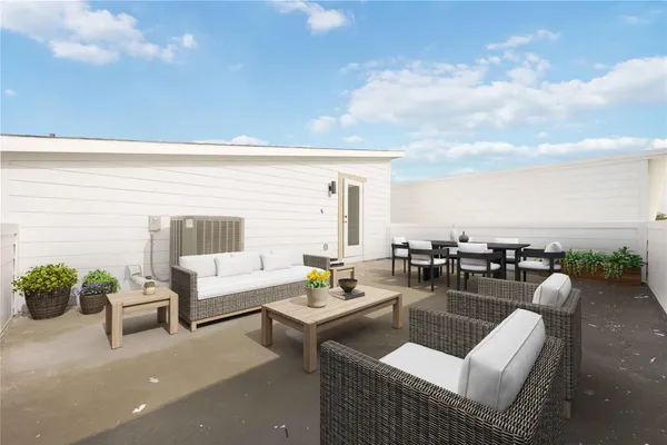 $2,800 | 2115 Dan Street, Houston, TX 77020