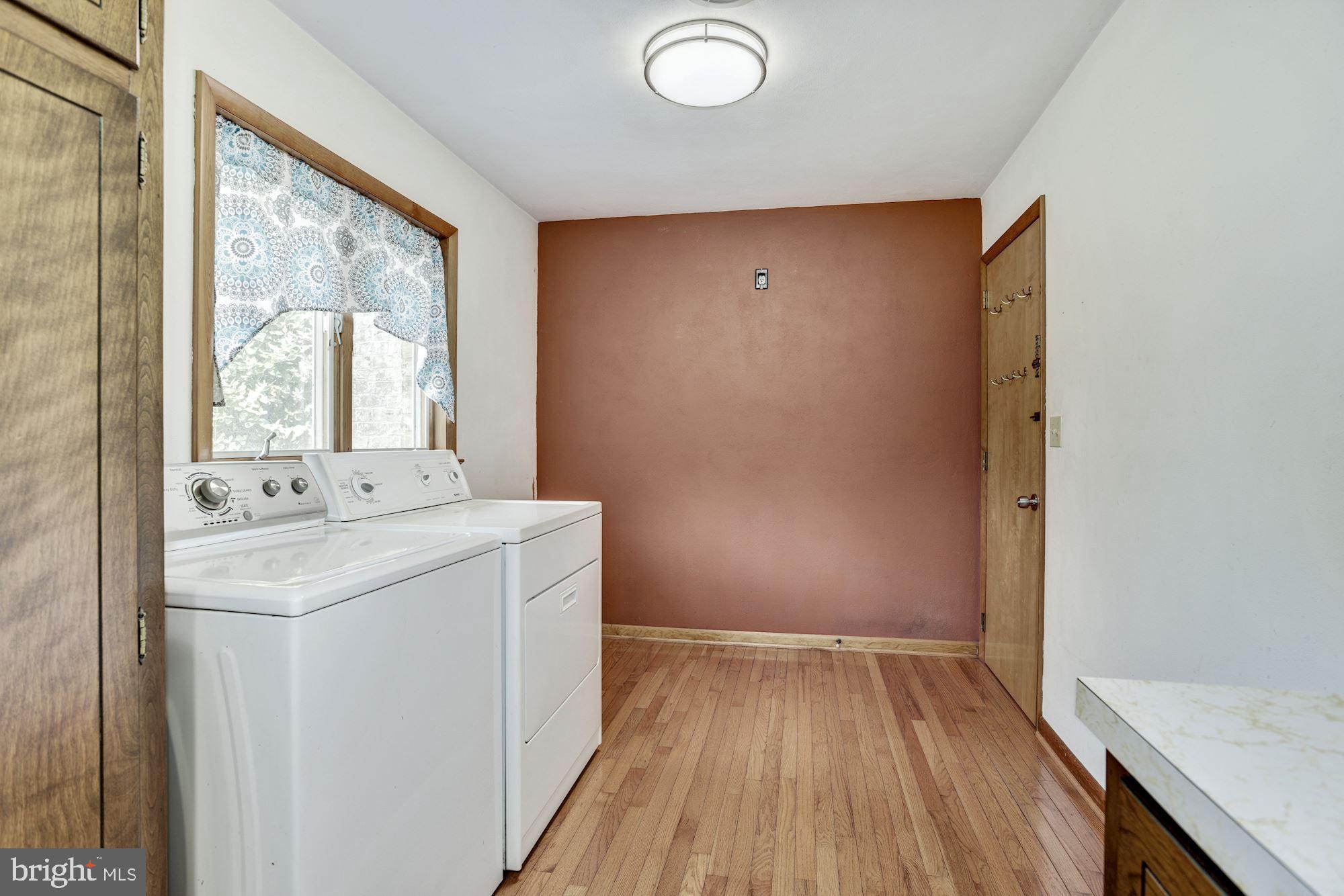 327 Roberts Mill Road Taneytown, MD 21787 - Photo 12 of 25 Laundry