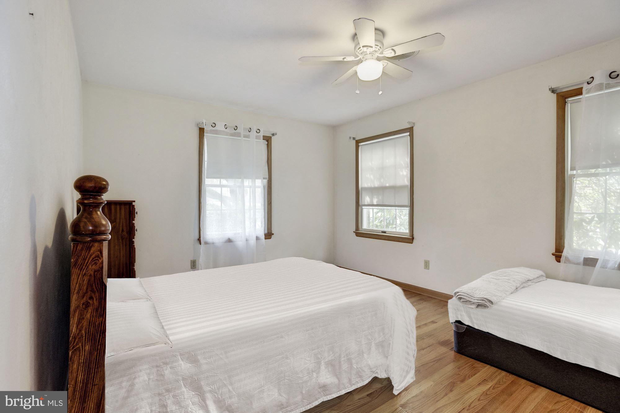327 Roberts Mill Road Taneytown, MD 21787 - Photo 17 of 25 Bedroom | Hardwood Floors