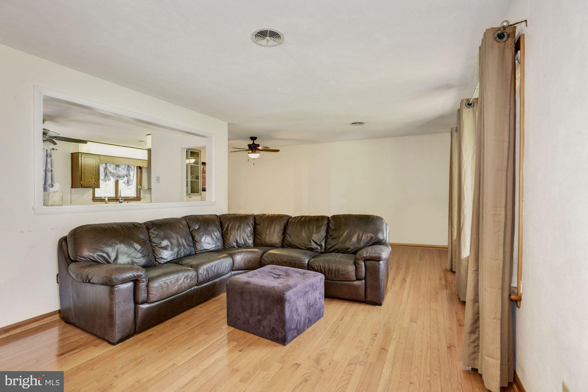 327 Roberts Mill Road Taneytown, MD 21787 - Photo 3 of 25 Living Room | Hardwood Floors