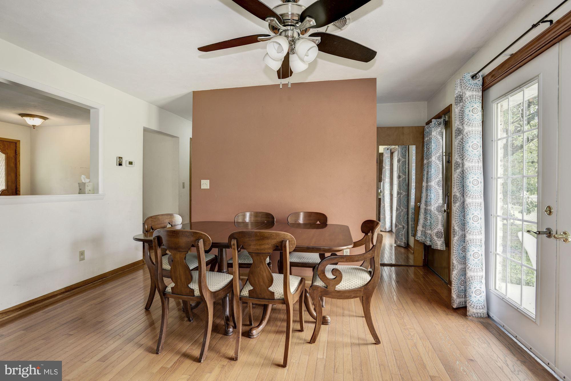 327 Roberts Mill Road Taneytown, MD 21787 - Photo 7 of 25 Breakfast Room | Hardwood Floors