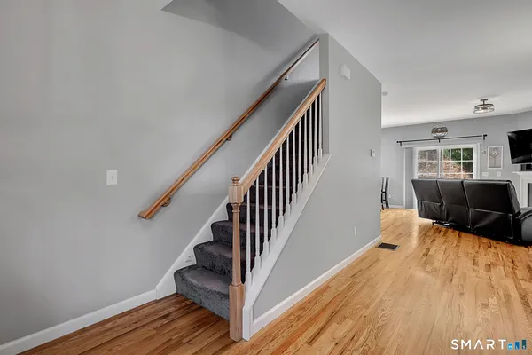 $409,800 | 29 Covey Road, Unit 21, Burlington, CT 06013