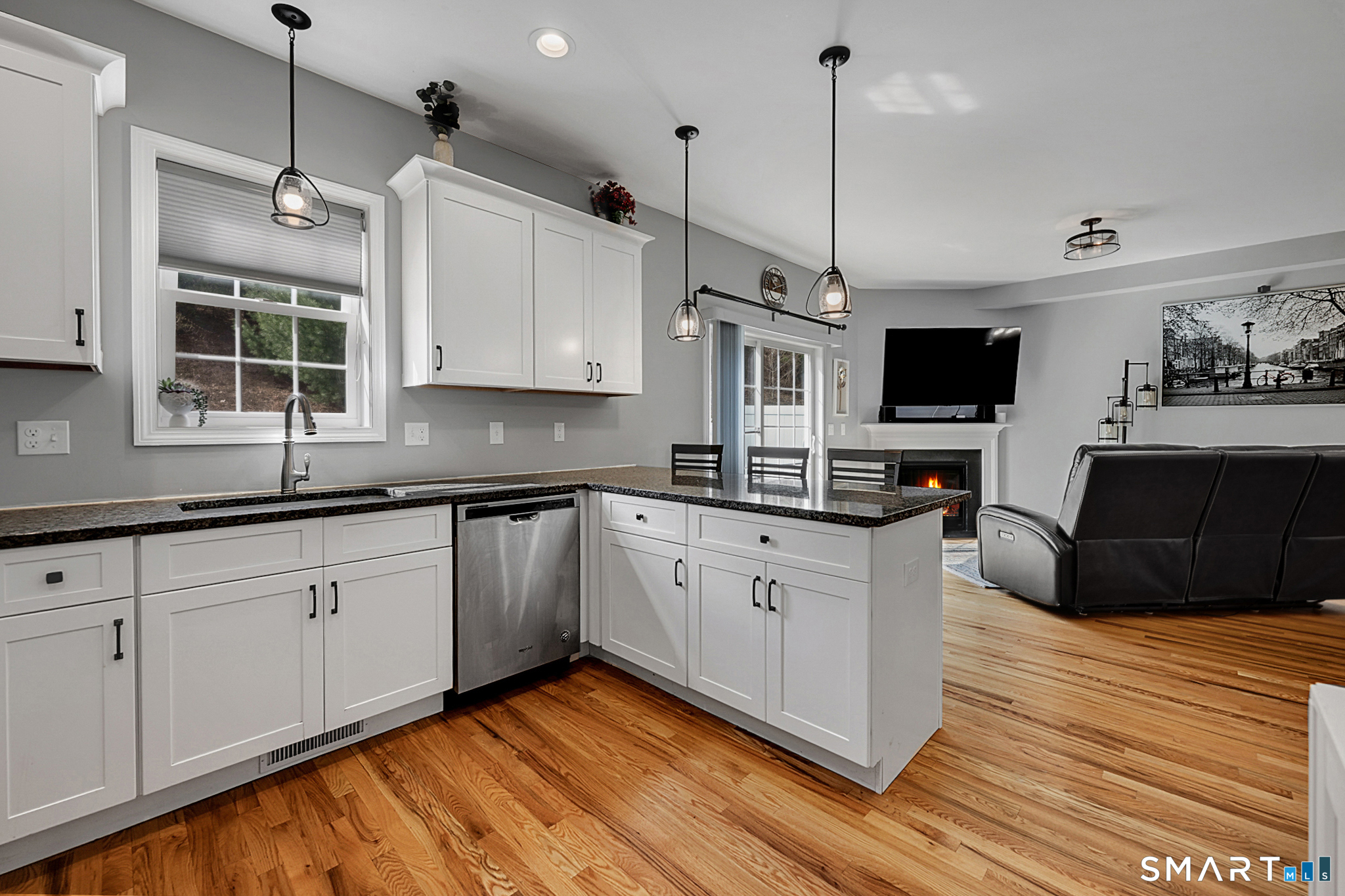 29 Covey Road, Unit 21 Burlington, CT 06013 - Photo 8 of 29