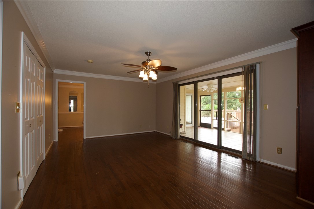 225 Crooks Road Seneca, SC 29678 - Photo 20 of 30 Gallery Image 20