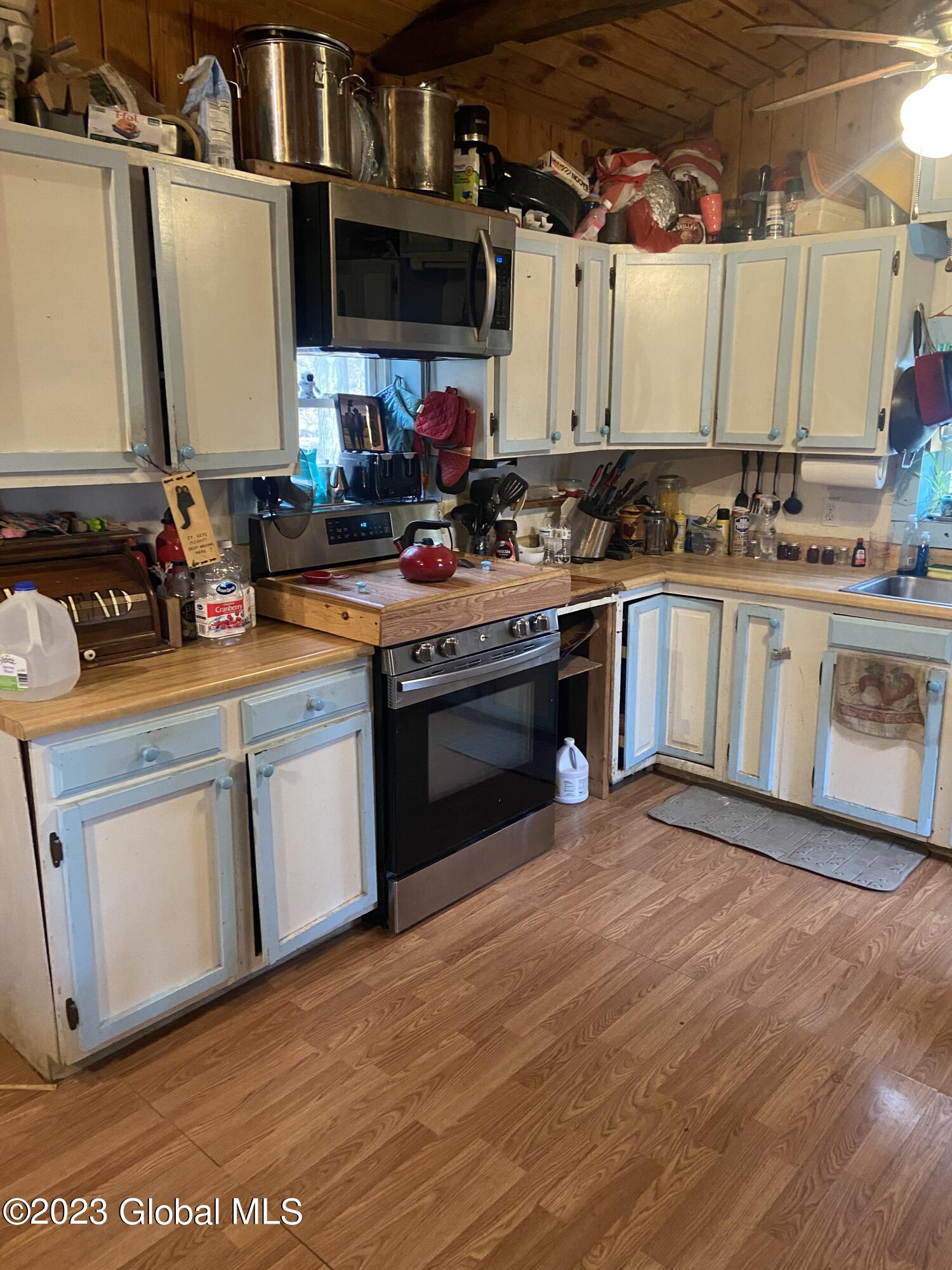 4325 County Road 48 Argyle, NY 12809 - Photo 4 of 12 4325 county route 48 kitchen