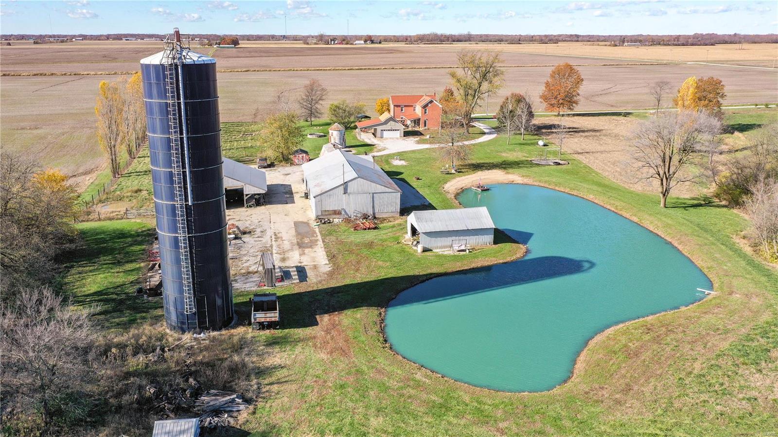 22663 Tall Timber Road Mount Olive, IL 62069 - Photo 11 of 97