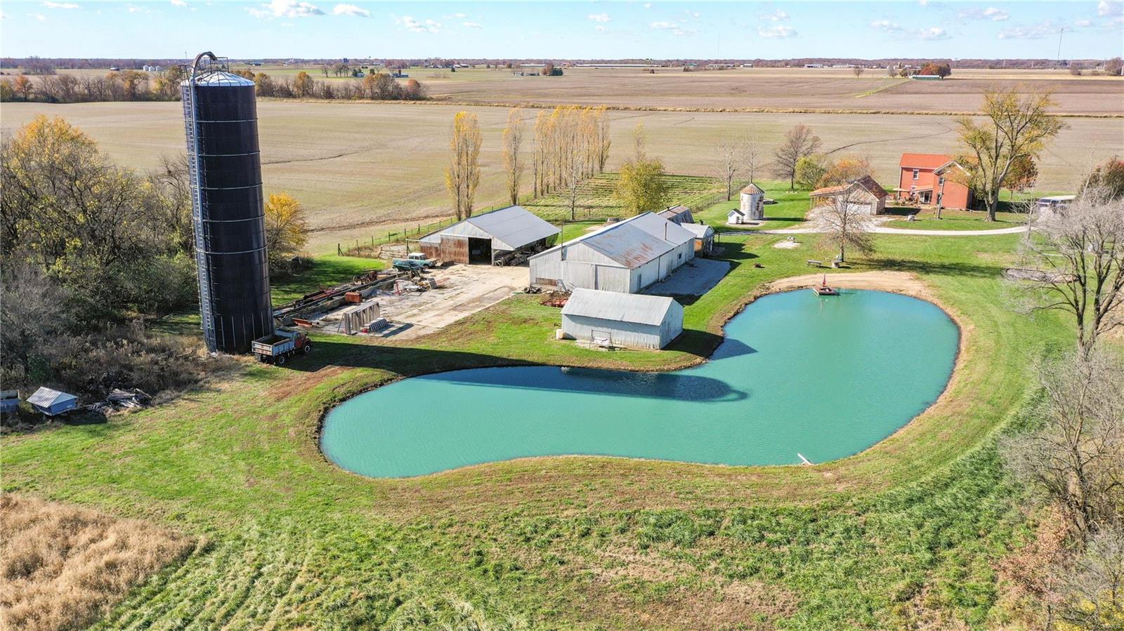 22663 Tall Timber Road Mount Olive, IL 62069 - Photo 12 of 97