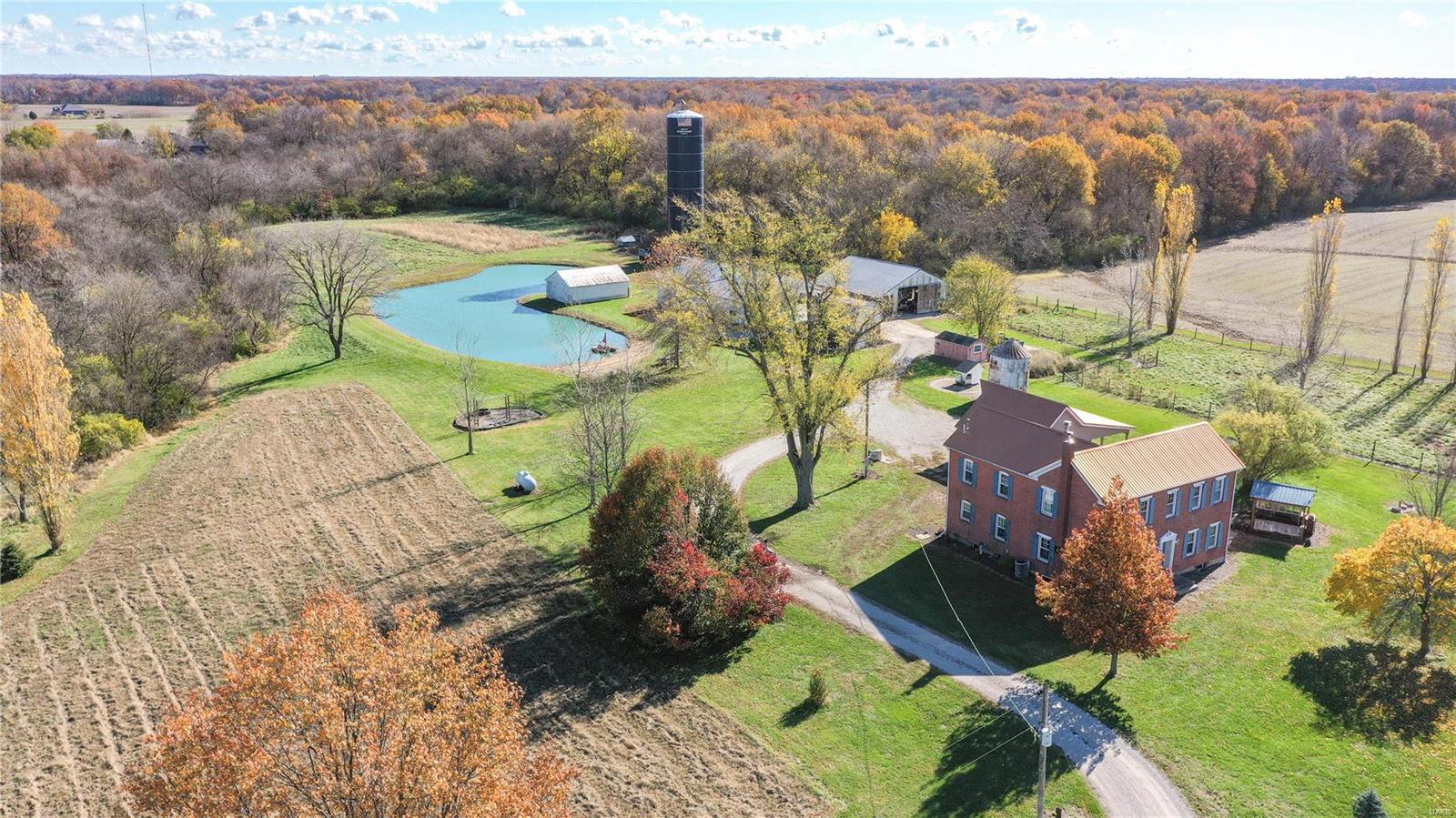 22663 Tall Timber Road Mount Olive, IL 62069 - Photo 3 of 97