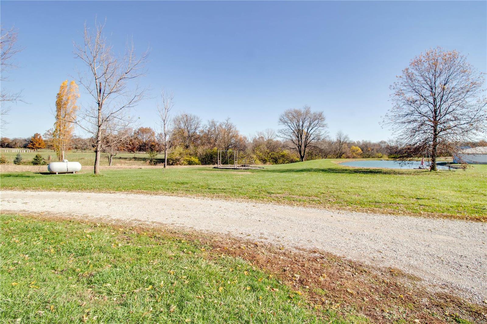 22663 Tall Timber Road Mount Olive, IL 62069 - Photo 65 of 97
