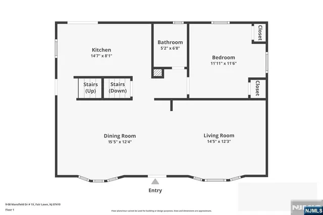 a picture of a wall with a white wall