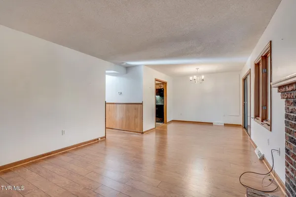 $239,900 | 1175 Pebble Drive, Unit 1175, Bristol, VA 24201