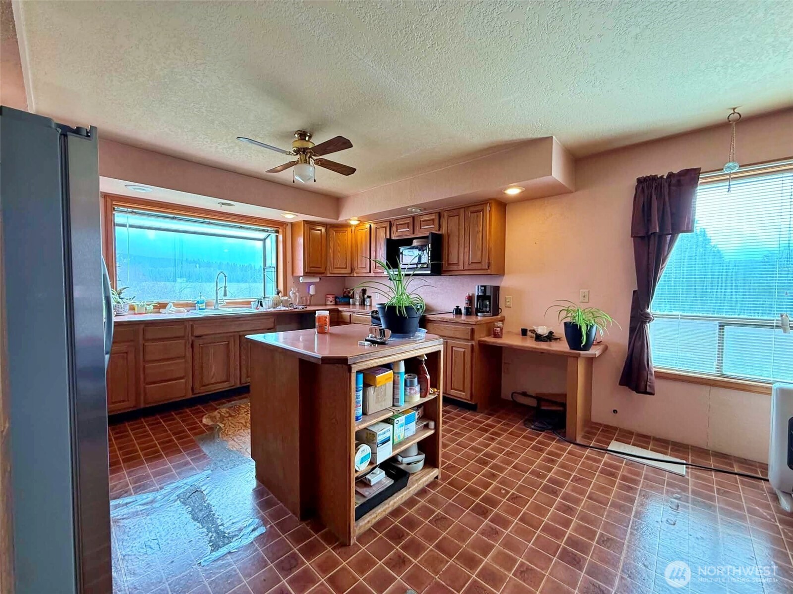 141 Filbert Road Silver Creek, WA 98585 - Photo 13 of 33 Gallery Image 13