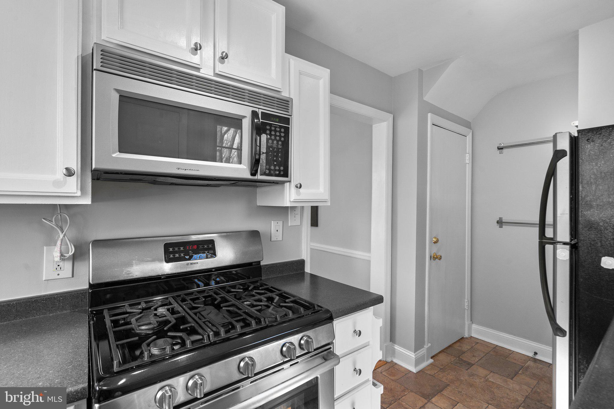 10015 Sidney Road Silver Spring, MD 20901 - Photo 11 of 28