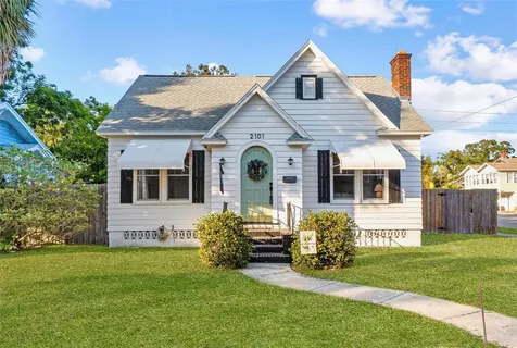 $790,000 | 2101 Burlington Avenue North, St. Petersburg, FL 33713