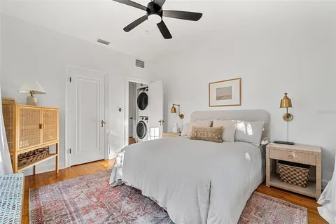 $790,000 | 2101 Burlington Avenue North, St. Petersburg, FL 33713