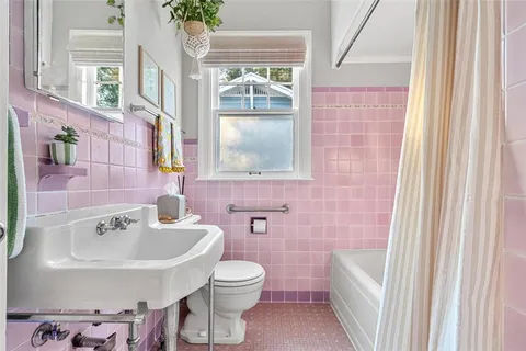 $790,000 | 2101 Burlington Avenue North, St. Petersburg, FL 33713