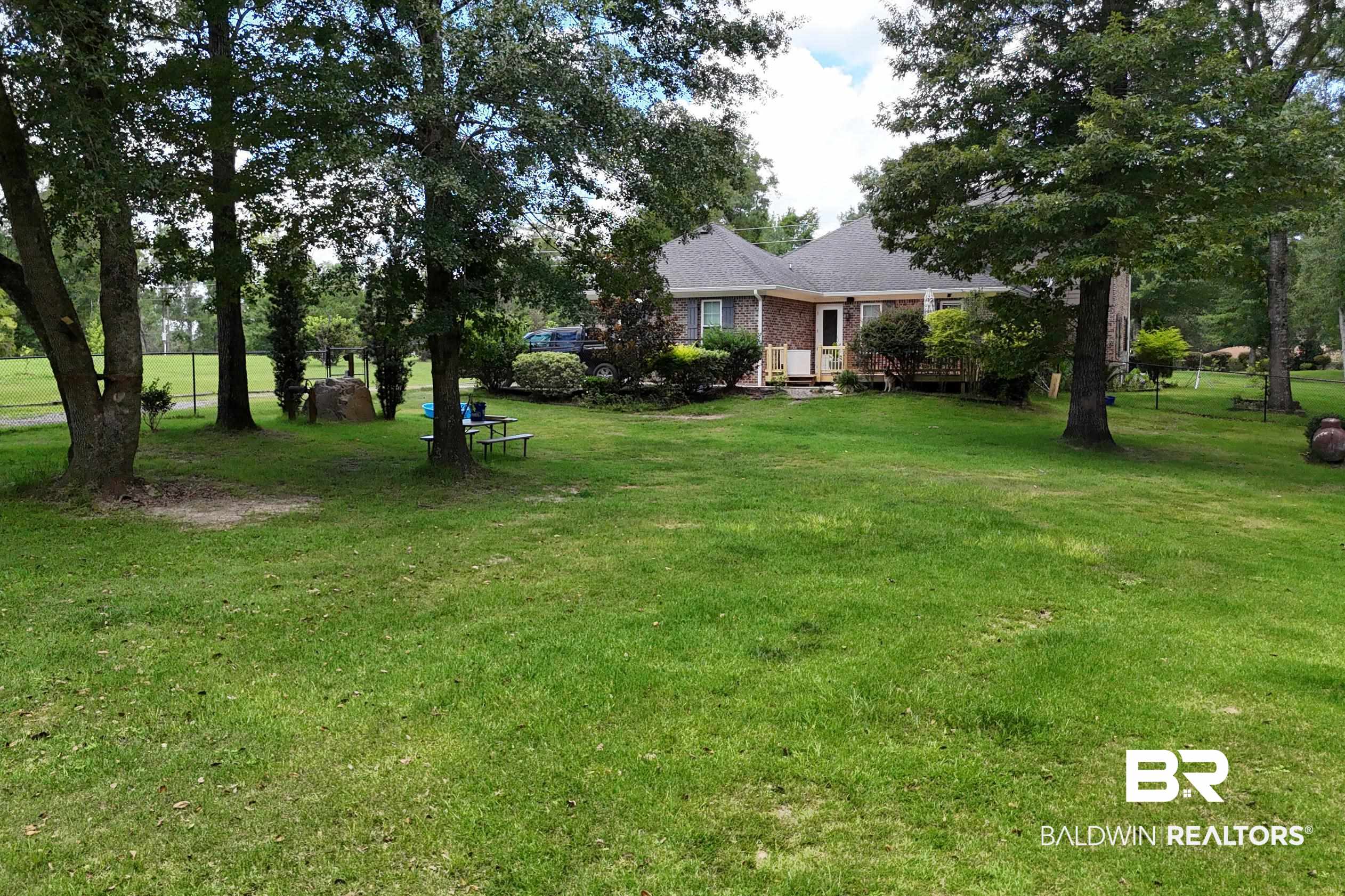9060 Bromley Road Bay Minette, AL 36507 - Photo 58 of 63 View of grassy yard