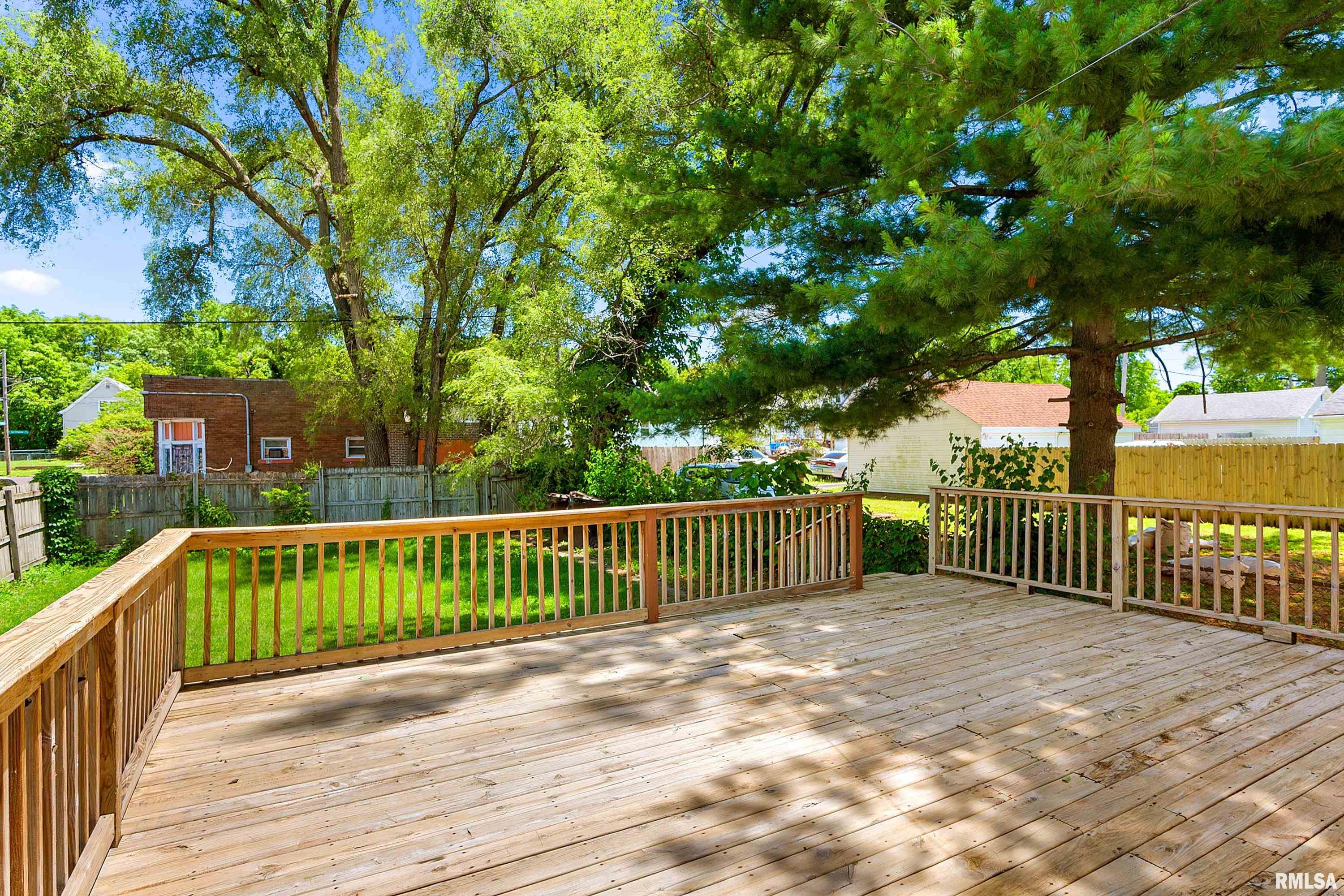 2638 North Prospect Road Peoria, IL 61603 - Photo 27 of 31 Gallery Image 27
