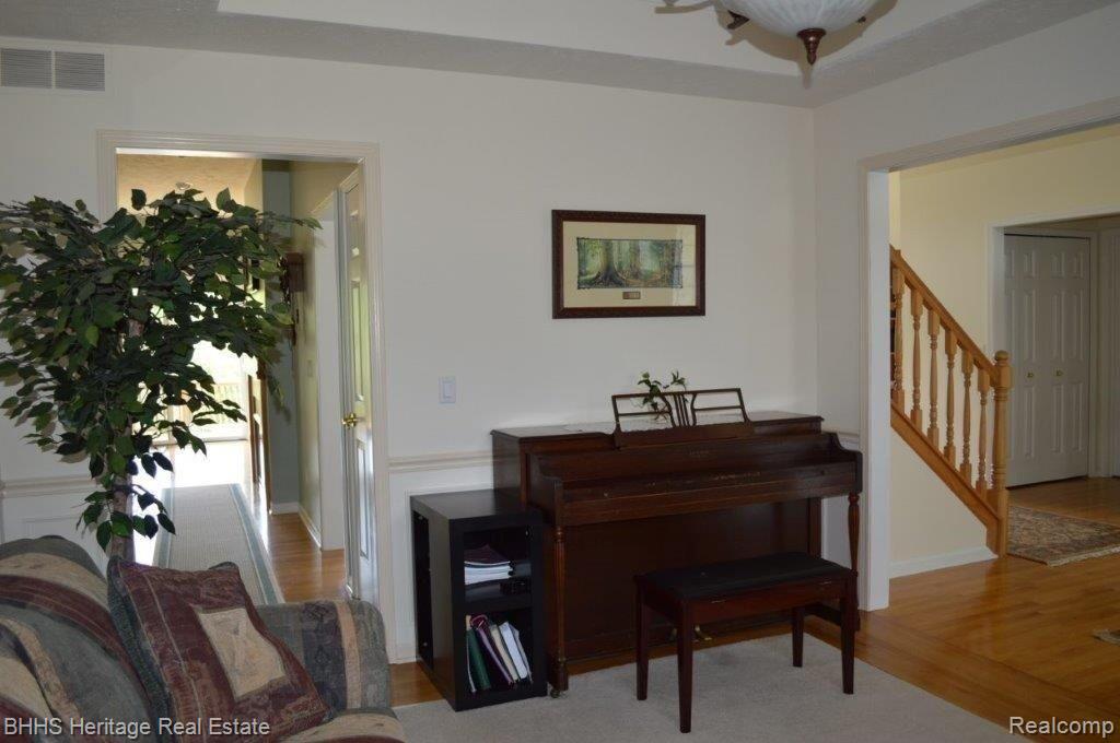 9665 Quail Ridge Run Brighton, MI 48114 - Photo 25 of 73 70326.jpg