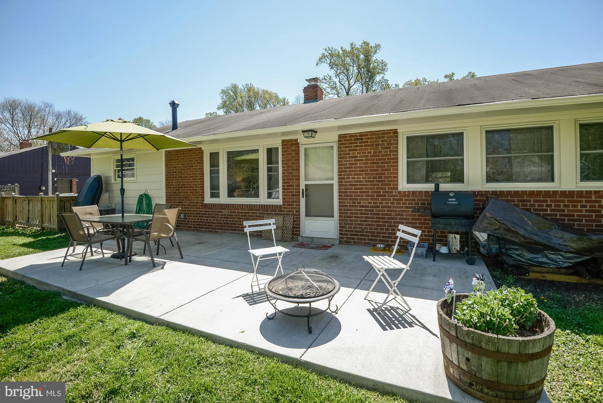 7418 Farnum Street Springfield, VA 22151 - Photo 27 of 30 Ready to Entertain