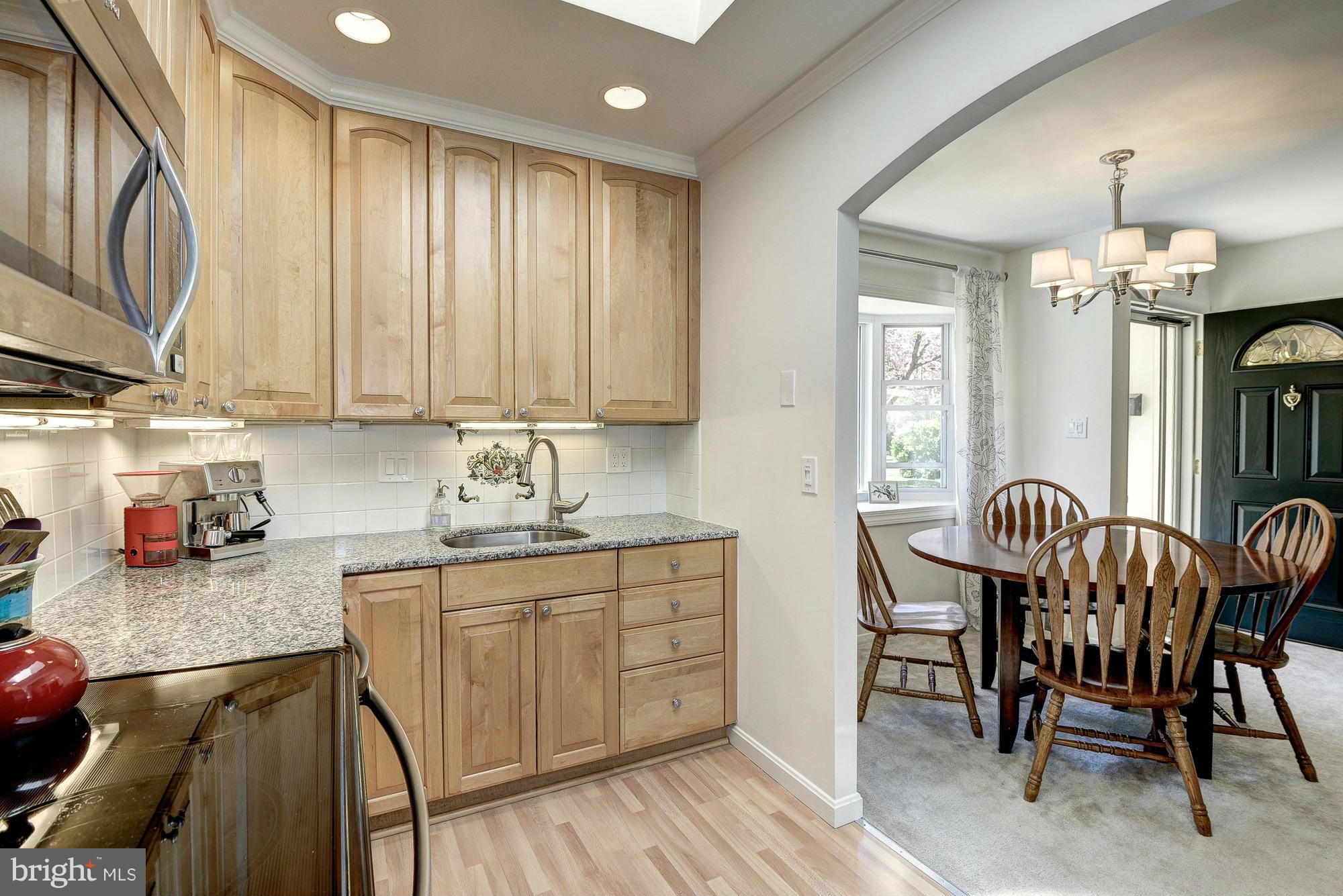 7418 Farnum Street Springfield, VA 22151 - Photo 7 of 30 Kitchen