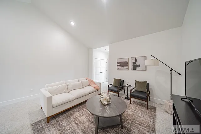 $369,900 | 1375 Latah Avenue, Idaho Falls, ID 83402