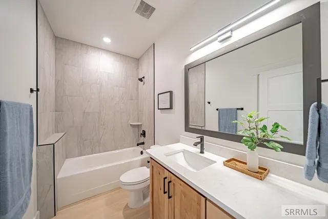 $369,900 | 1375 Latah Avenue, Idaho Falls, ID 83402