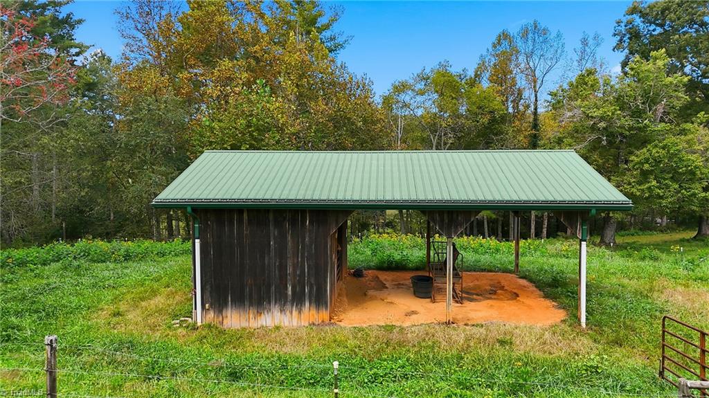1167 New Hope Road Purlear, NC 28665 - Photo 50 of 50 Gallery Image 50