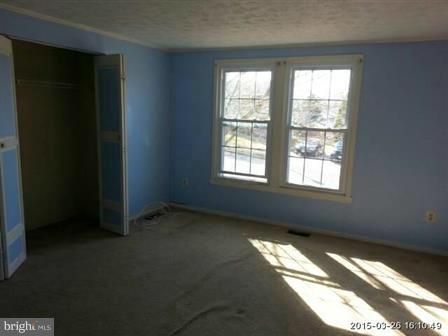 207 E Road Mount Airy, MD 21771 - Photo 14 of 21 Interior (General)