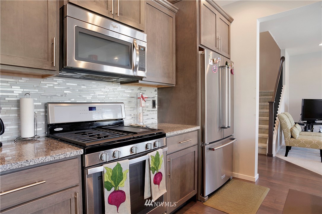 16323 5th Avenue Southeast Bothell, WA 98012 - Photo 9 of 24 Gallery Image 9