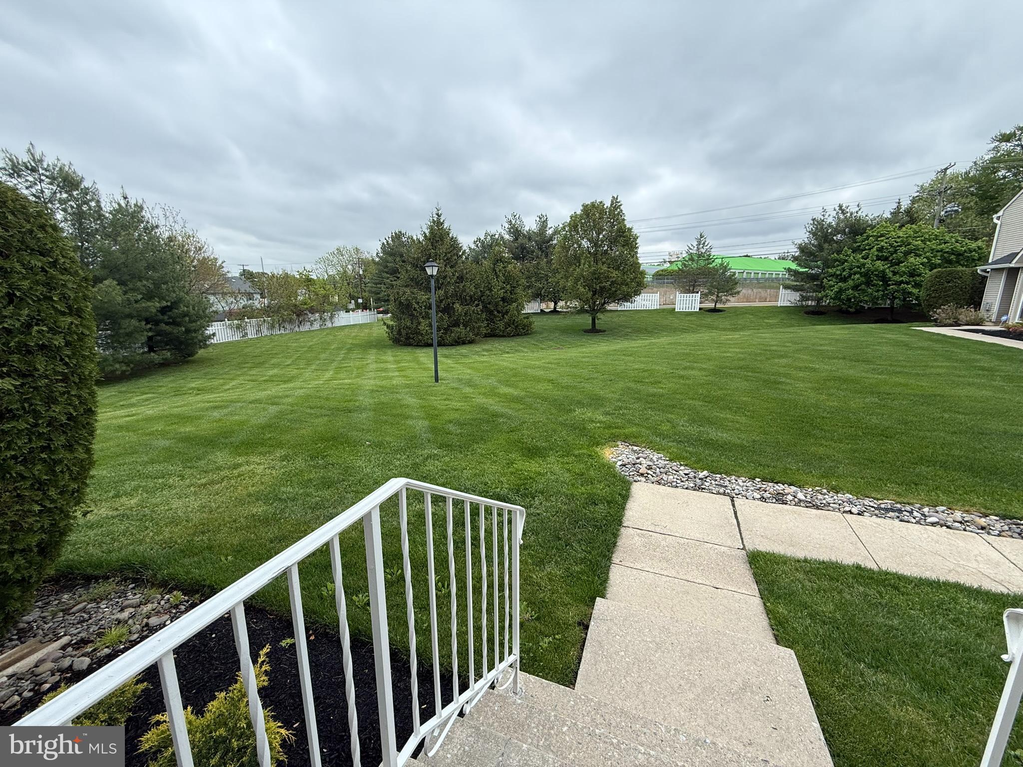 2605 Gramercy Way Mount Laurel, NJ 08054 - Photo 4 of 44 a view of a garden and trees
