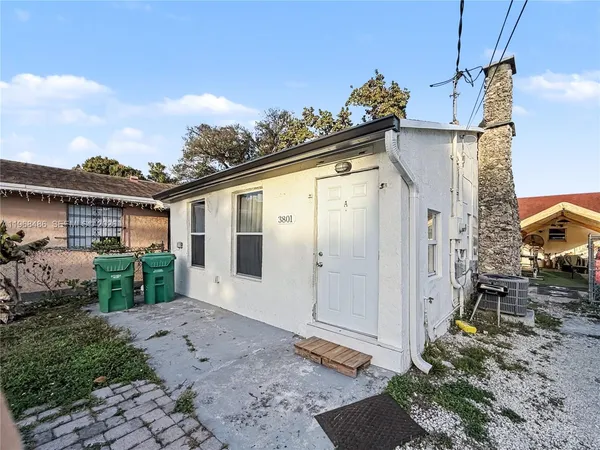 $635,000 | 3801 Northwest 23rd Avenue, Miami, FL 33142