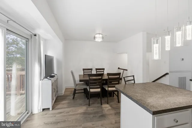 a view of a workspace with furniture