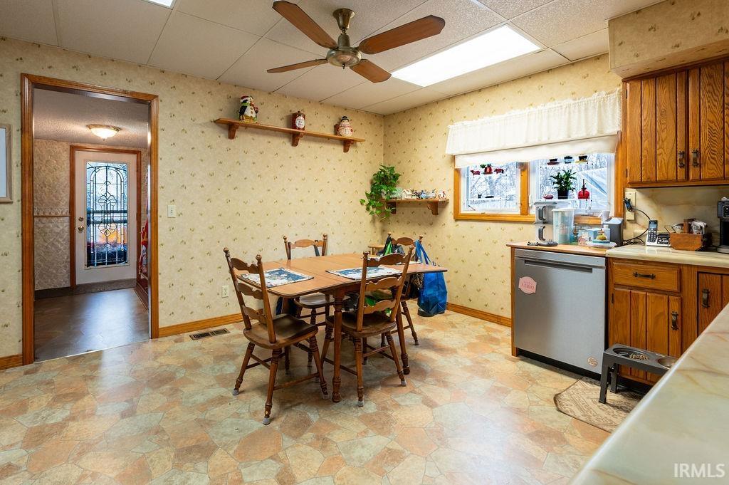 654 High Street Wabash, IN 46992 - Photo 15 of 25