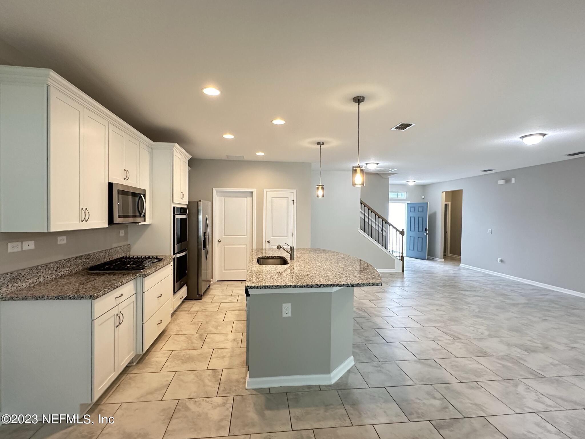 9921 Kevin Road Jacksonville, FL 32257 - Photo 3 of 15 6F0F3B3D-E163-4DEF-9CCF-A6BA63AAAC15