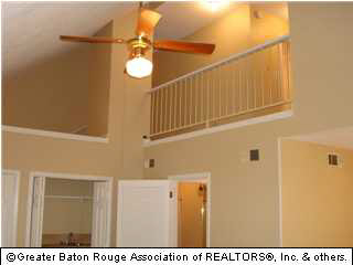2033 Shire Lane Baton Rouge, LA 70810 - Photo 3 of 5 Gallery Image 3