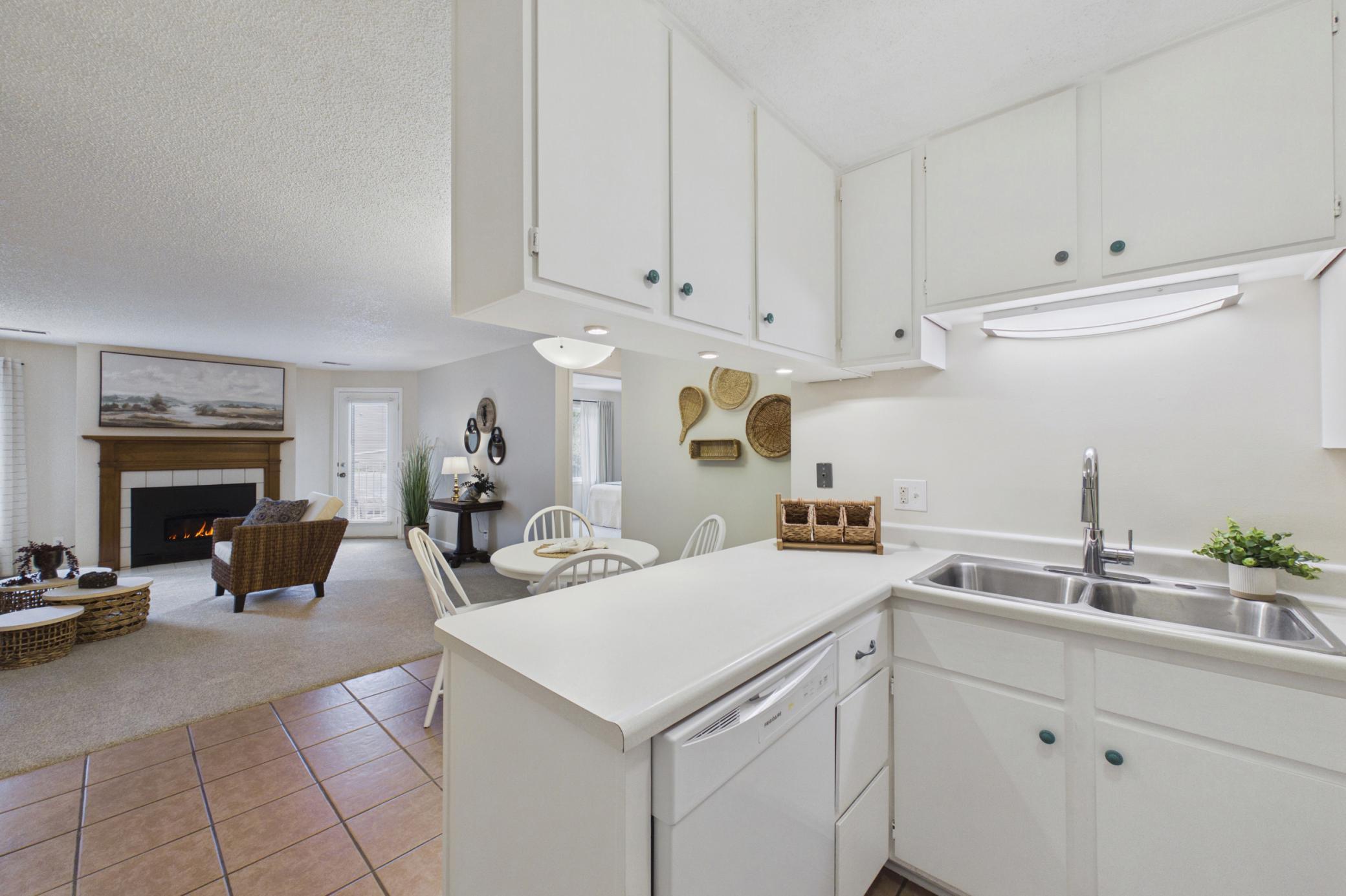 760 County Rd F West, Unit 702 Shoreview, MN 55126 - Photo 6 of 21