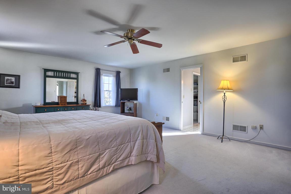 226 Kingsbridge Drive Lititz, PA 17543 - Photo 24 of 47 Gallery Image 24