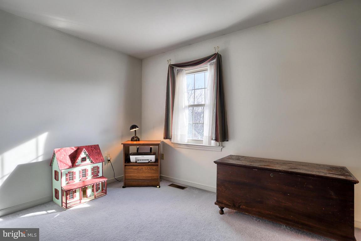 226 Kingsbridge Drive Lititz, PA 17543 - Photo 28 of 47 Gallery Image 28
