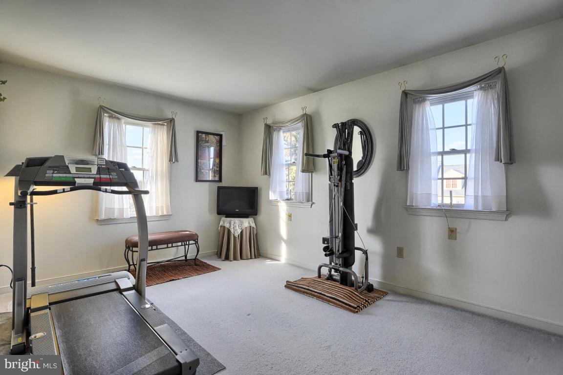 226 Kingsbridge Drive Lititz, PA 17543 - Photo 29 of 47 Gallery Image 29