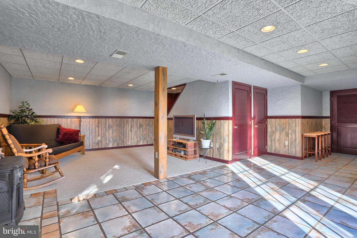 226 Kingsbridge Drive Lititz, PA 17543 - Photo 34 of 47 Gallery Image 34