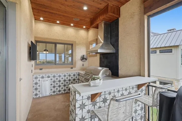 $2,495,000 | 2135 Century Oak Drive, Graford, TX 76449