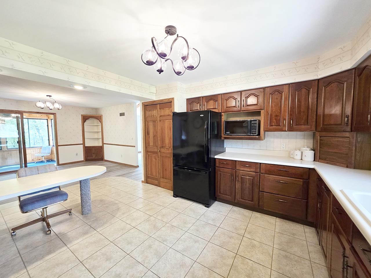 2322 East Sylvan Lane Milton, WI 53563 - Photo 17 of 63