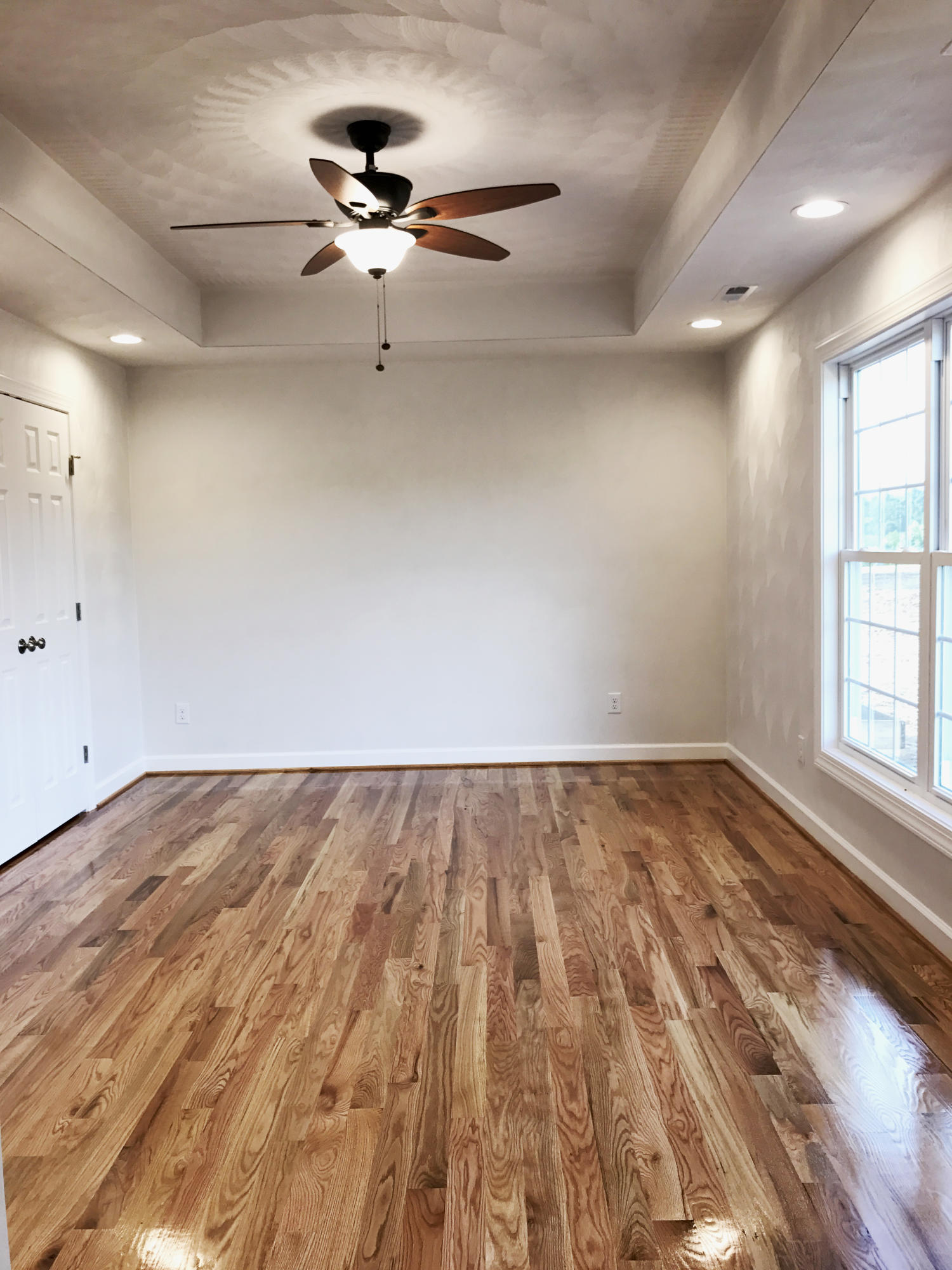 3700 Edwardsville Road Hardy, VA 24101 - Photo 8 of 22 Master Bedroom w/walk in closet