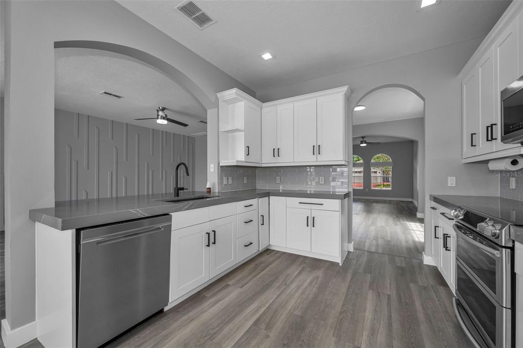 1345 Halapa Way Trinity, FL 34655 - Photo 19 of 93