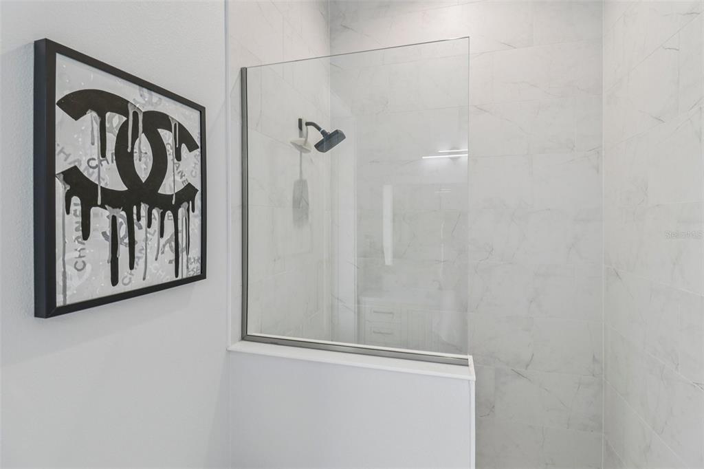 3385 Lake Diane Road Tavares, FL 32778 - Photo 15 of 49 a close up of a wall