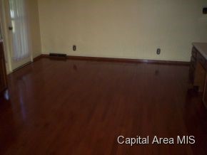 1737 North 32nd Street Springfield, IL 62702 - Photo 10 of 24 Gallery Image 10