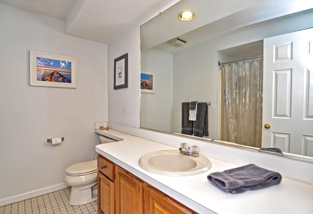 9 Stone Ridge Road, Unit 9 Franklin, MA 02038 - Photo 17 of 23 Gallery Image 17